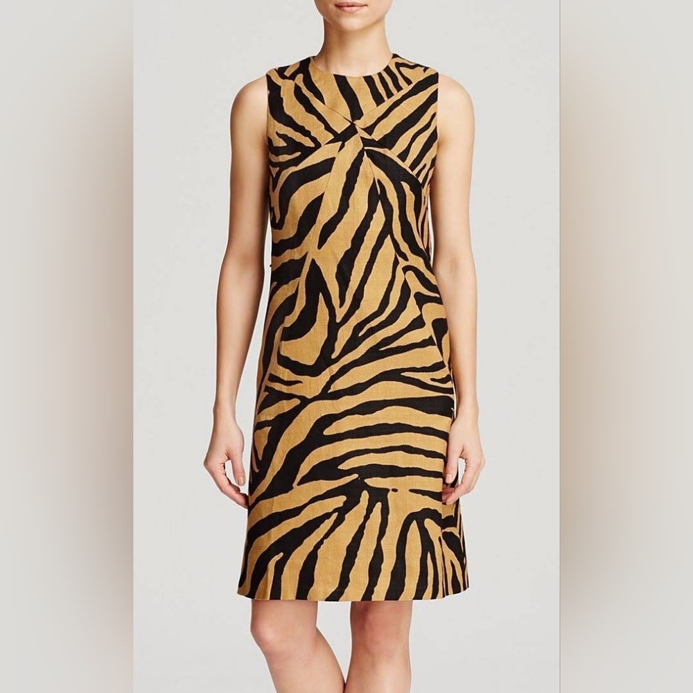 Anne Klein Size 8 Zebra Print Sheath Dress in EUC